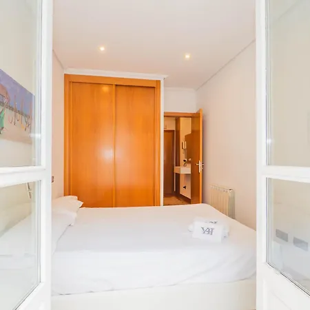 Ybh Luis Taboada 13, 3a Apartment *